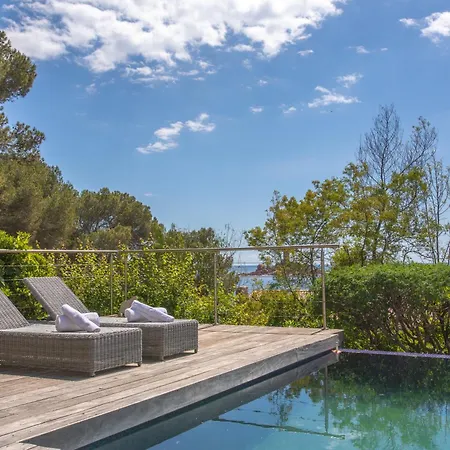 Villa, 8 Pers, Pieds Dans L'eau Vila